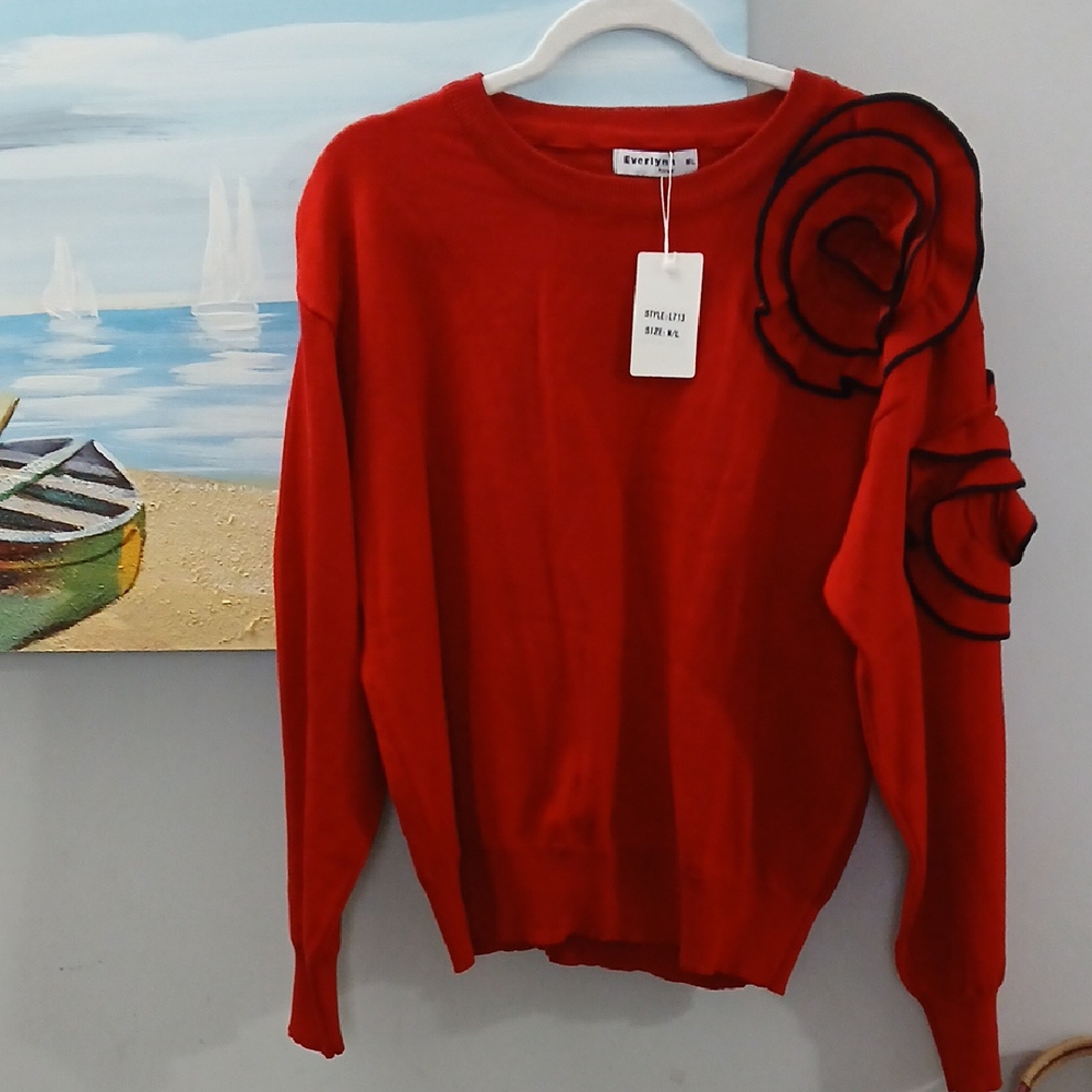 EverlynnRed Crew Neck Sweater with Floral Detail